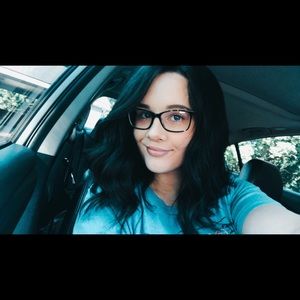 Meet your Posher, Molly